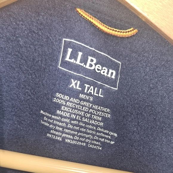 L.L. Bean Classic Fleece Blue Vest Size XL Tall - Picture 4 of 11
